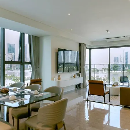 Luxury 3Br Riverside Opulence - Panoramic Cbd D1